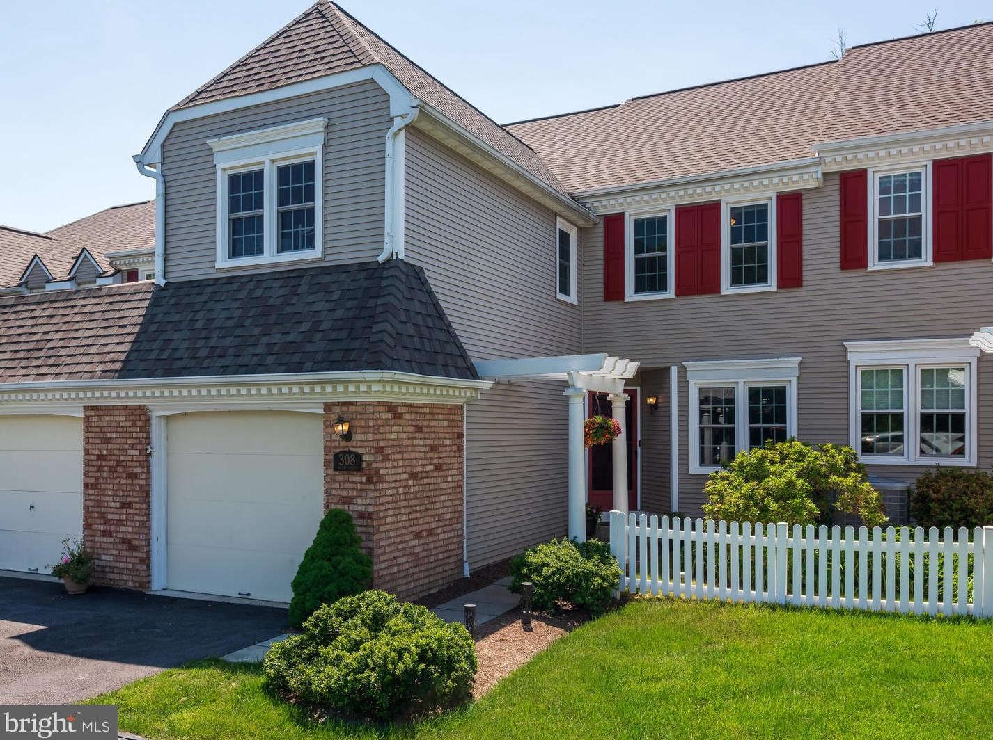 308 Welsh Cir, Chester Springs, PA 19425-2121