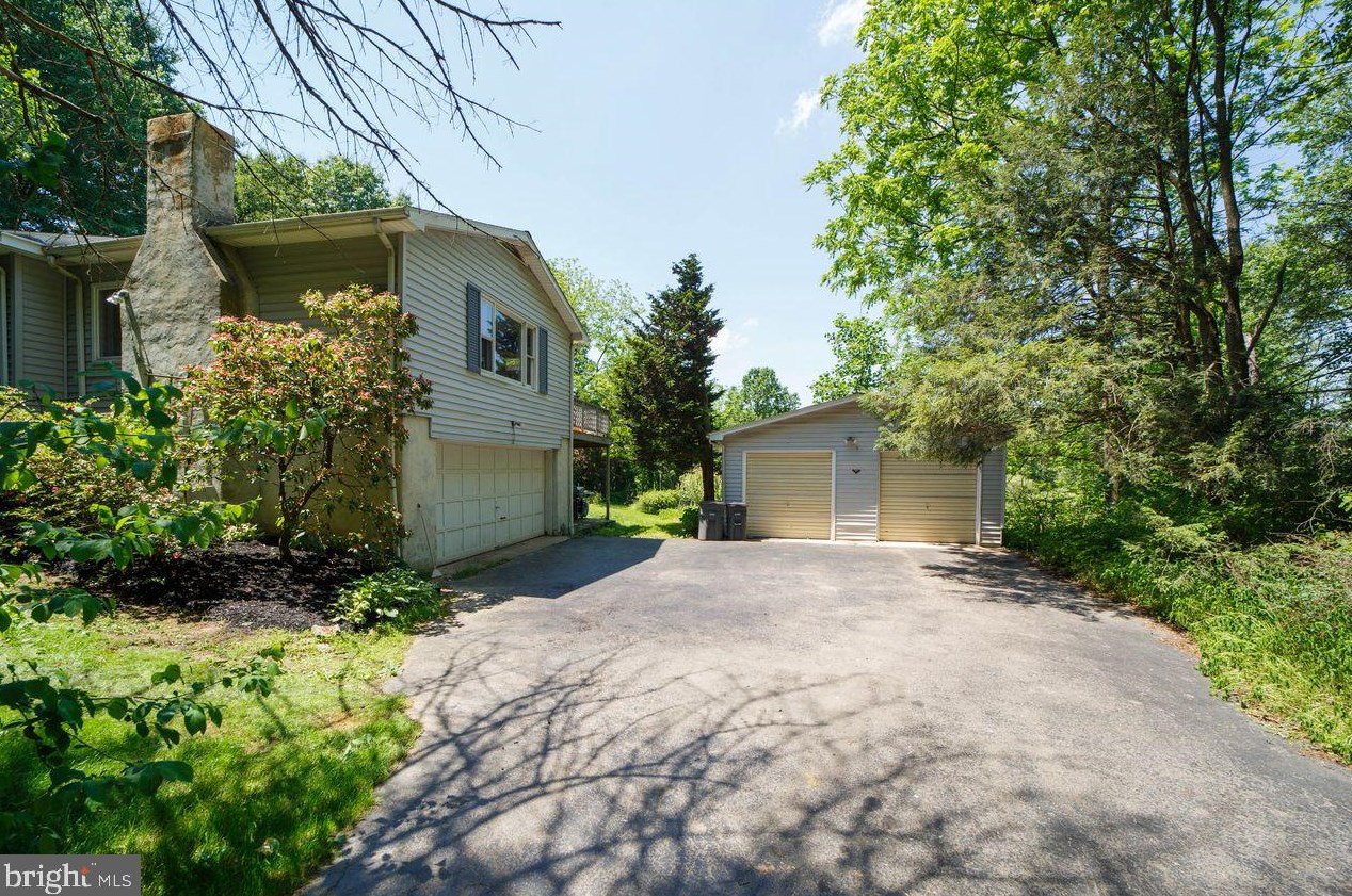 112 Woodview Ln, Oxford, PA 19363-4312