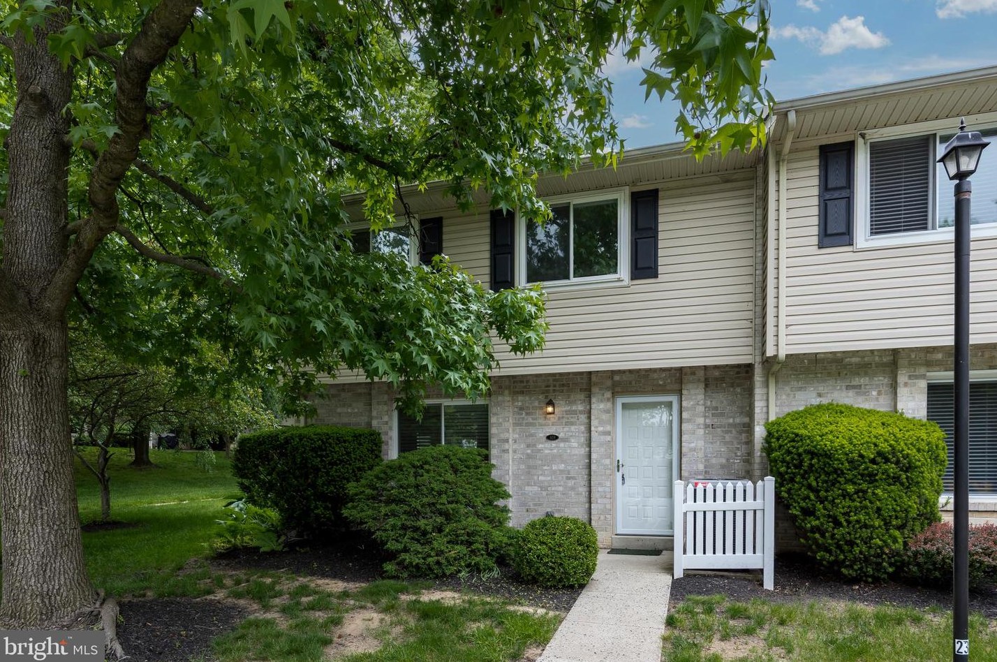 409 Village Walk, Exton PA  19341-1242 exterior