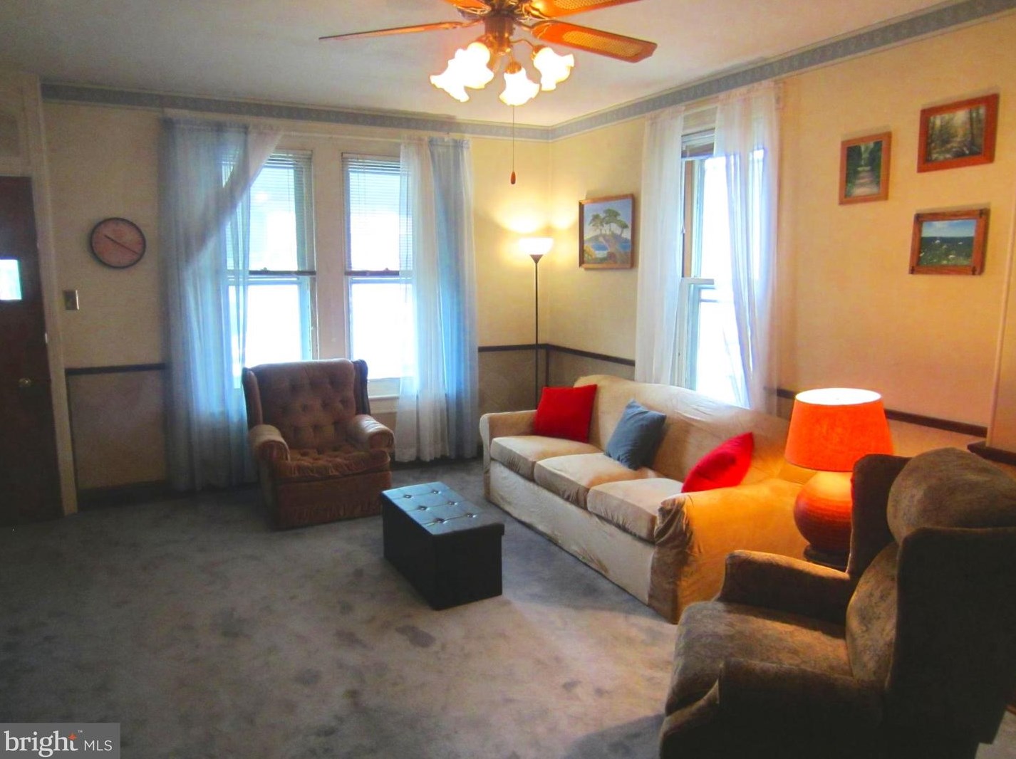 225 Yost Ave, Spring City, PA 19475-1737