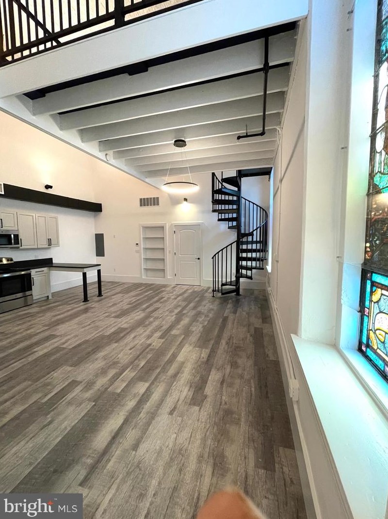 177 Chestnut St #apt 6, Spring City, PA 19475