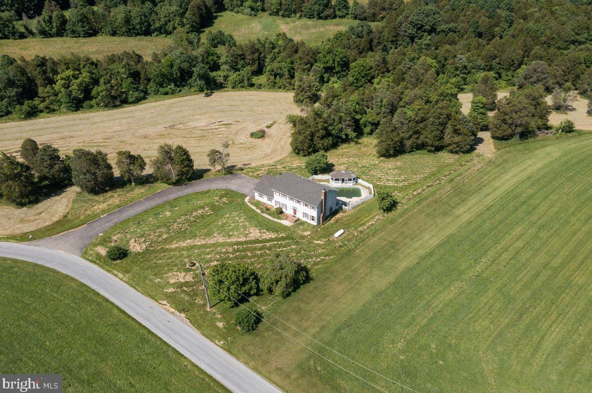 4203 Reisler Rd, Oxford, PA 19363-2213