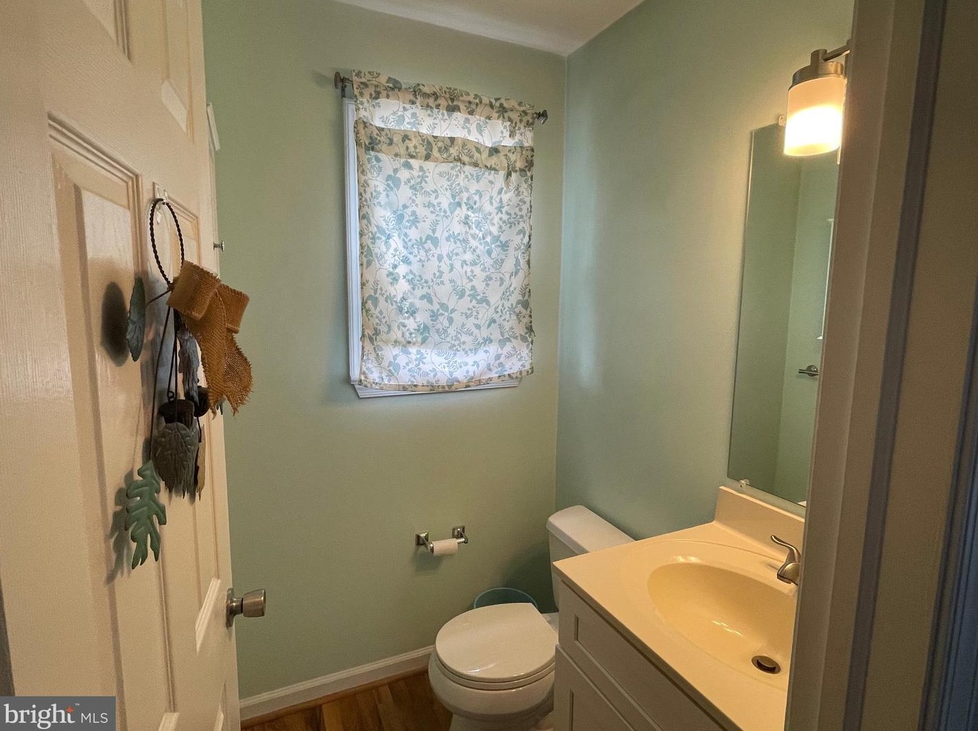 347 Jenville Ct, Romansville, PA 19320