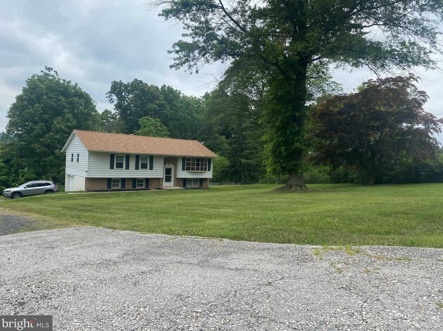 1675 S Hanover St, Pottstown, PA 19465