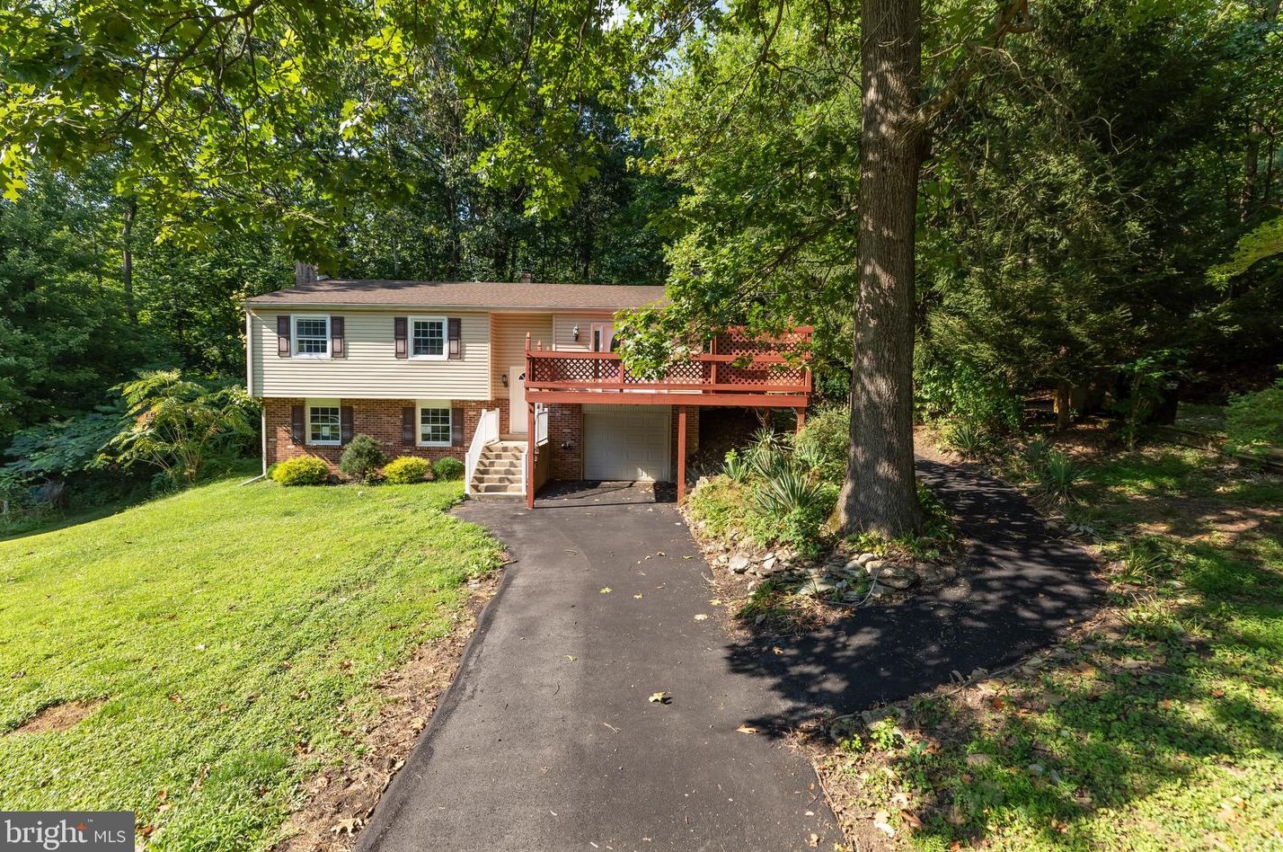 56 Carol Ln, Frazer, PA 19355-2046
