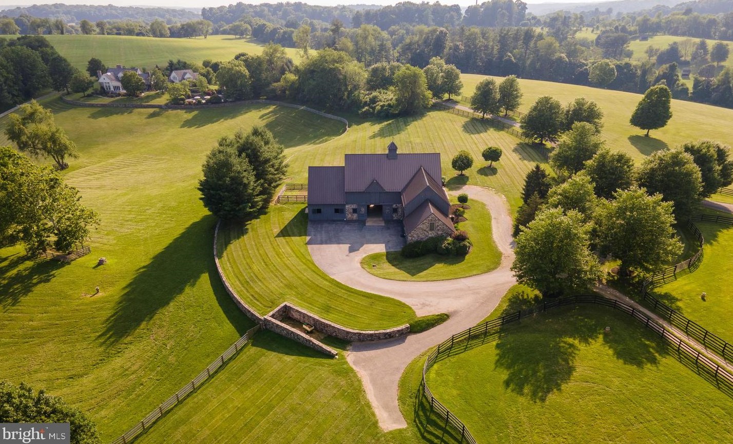 355 Fairview Rd, Romansville PA  19320-4445 exterior