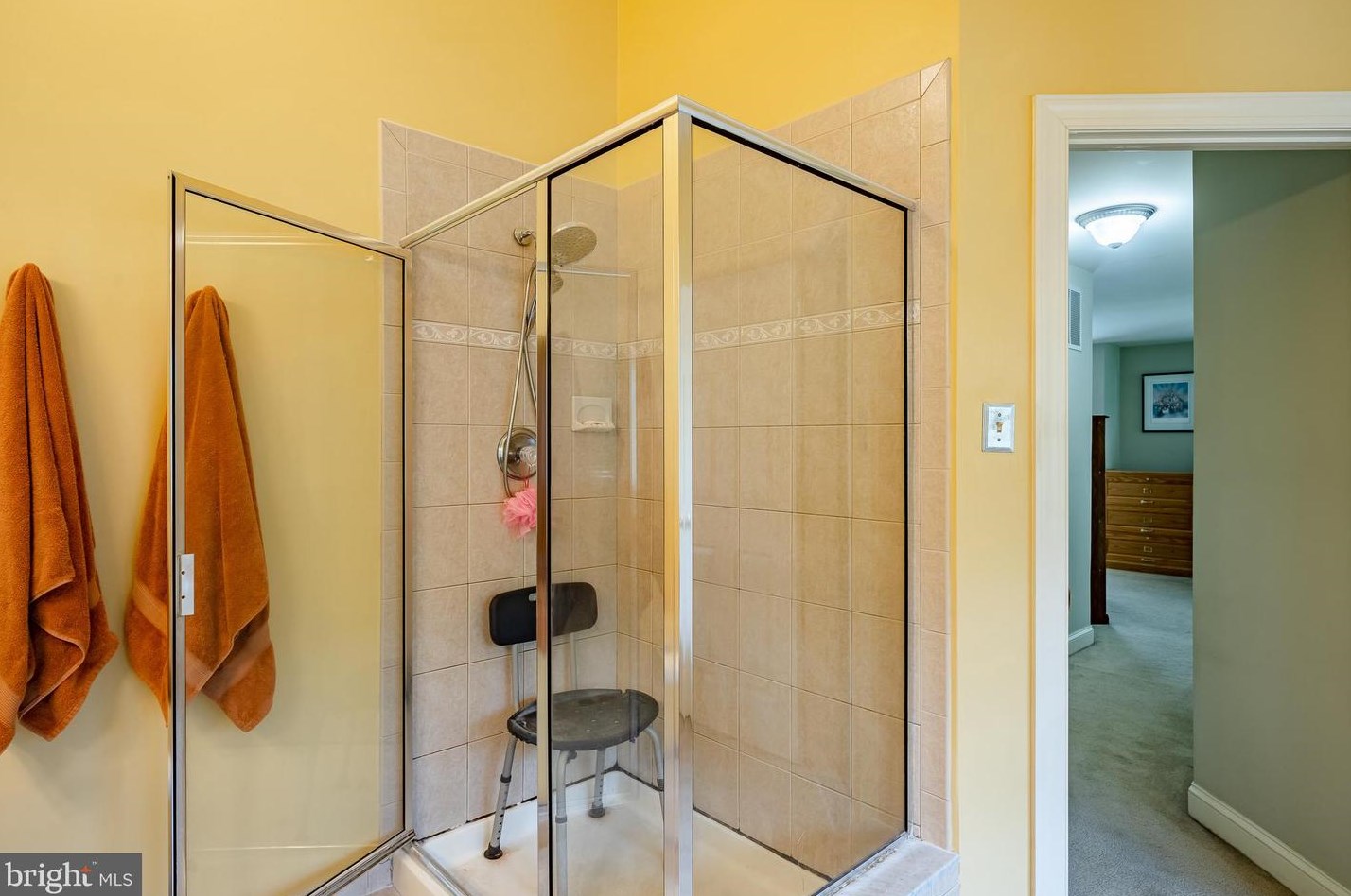 4 Avondale Cir, Exton PA 19341-2374 exterior