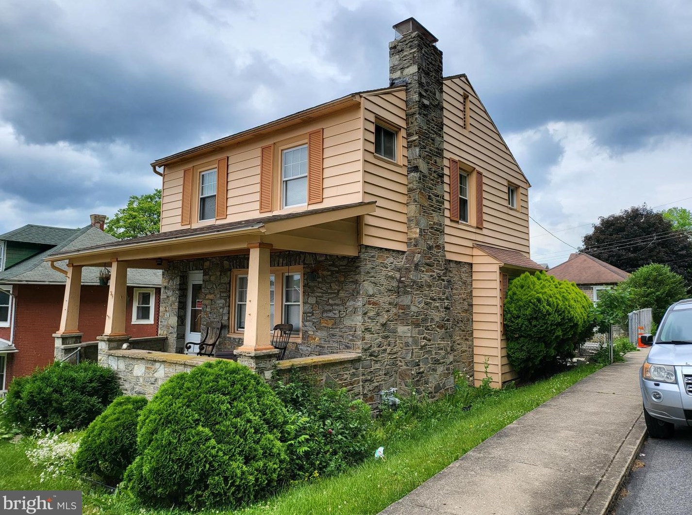 135 Virginia Ave, Romansville, PA 19320-3618