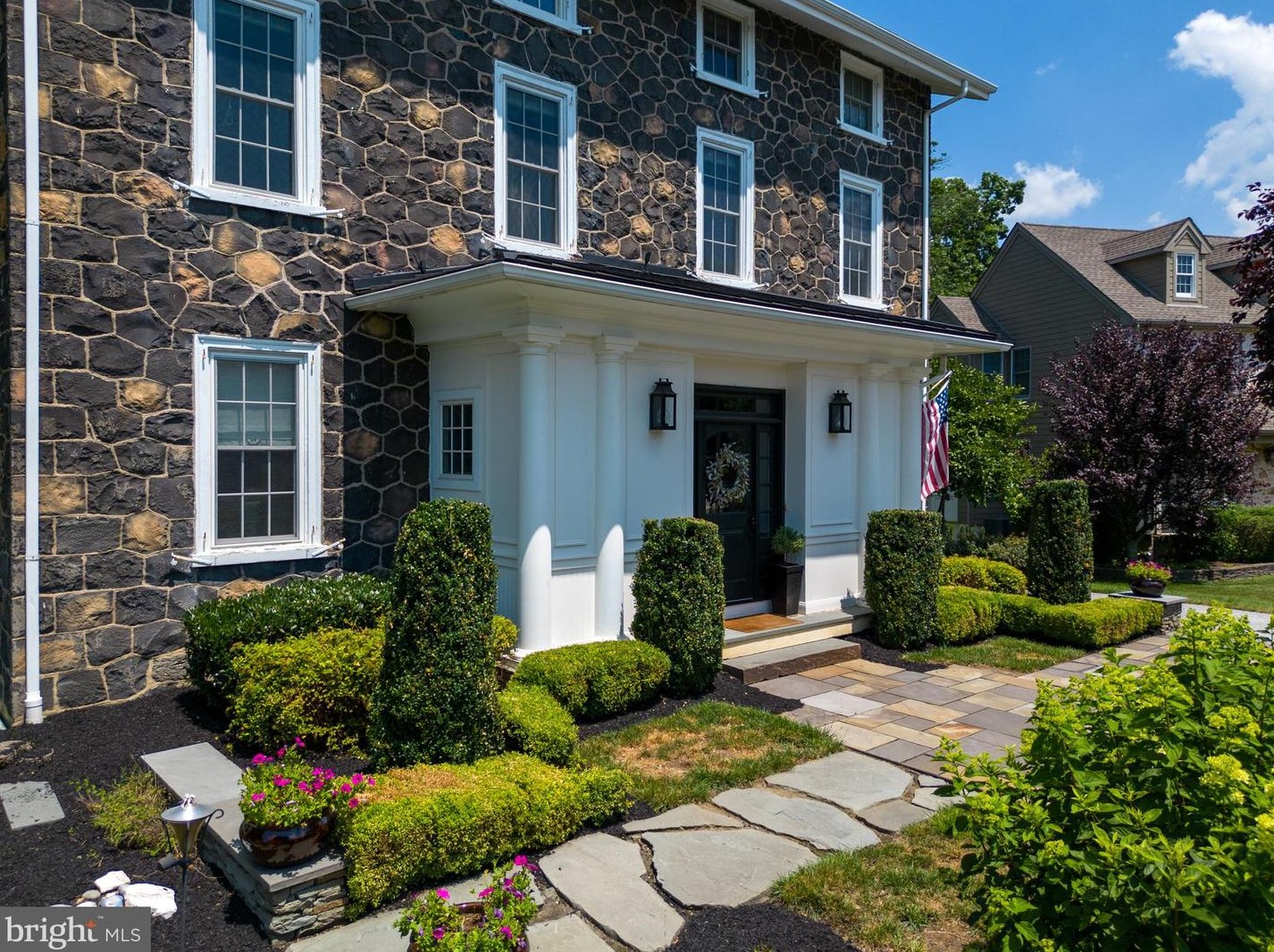 608 Perry Dr, West Chester, PA 19380-4397