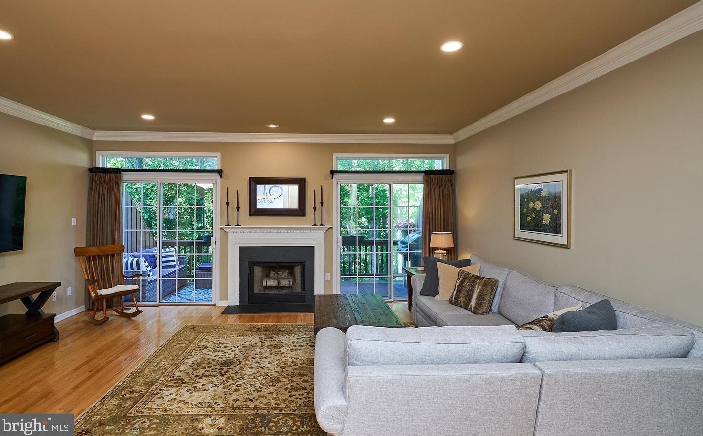 138 Whispering Oaks Dr #1708, West Chester, PA 19382