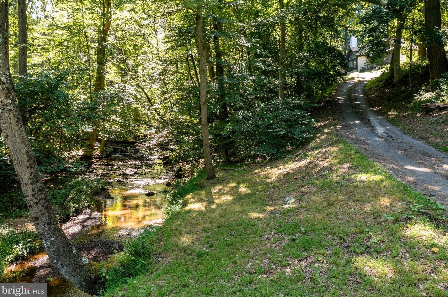 2808 Horseshoe Trl, Chester Springs, PA 19425-3004
