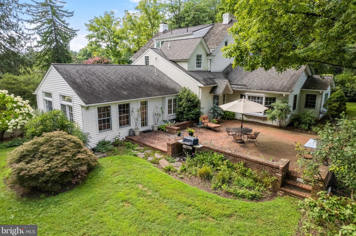 402 Burnt Mill Rd, Chadds Ford, PA 19317
