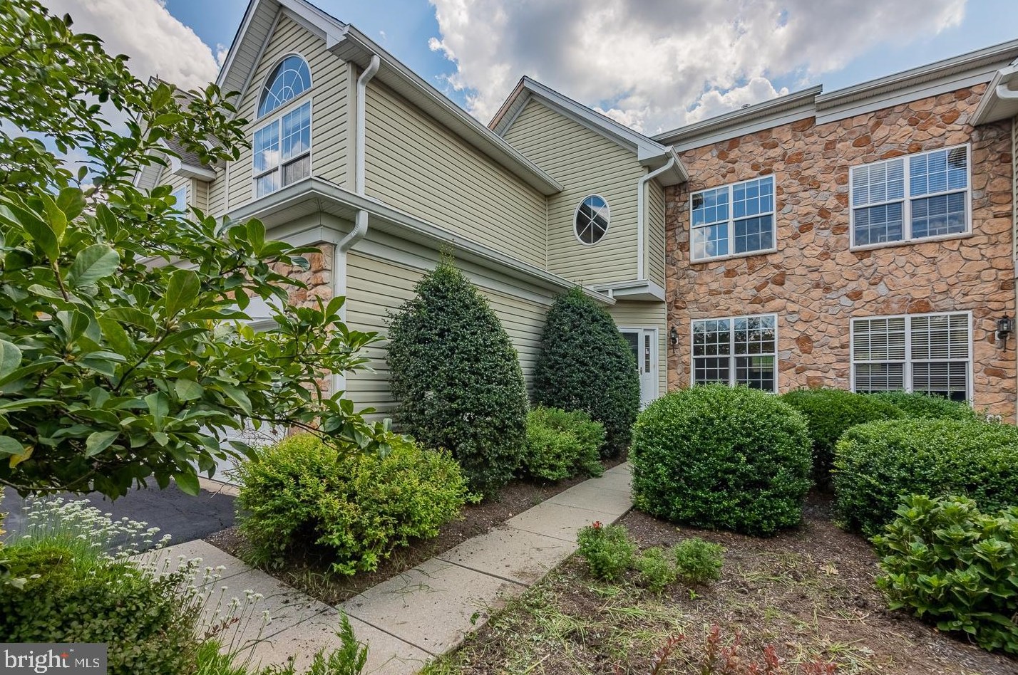 252 Silverbell Ct, West Chester, PA 19380-7342