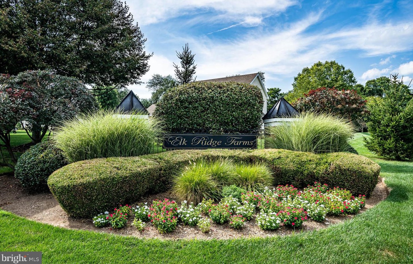 100 Ford Dr, New London Township, PA 19352-9026