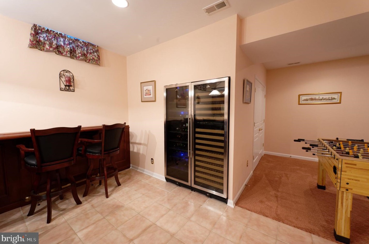 107 Applegate Dr, West Chester PA 19382-5587 exterior