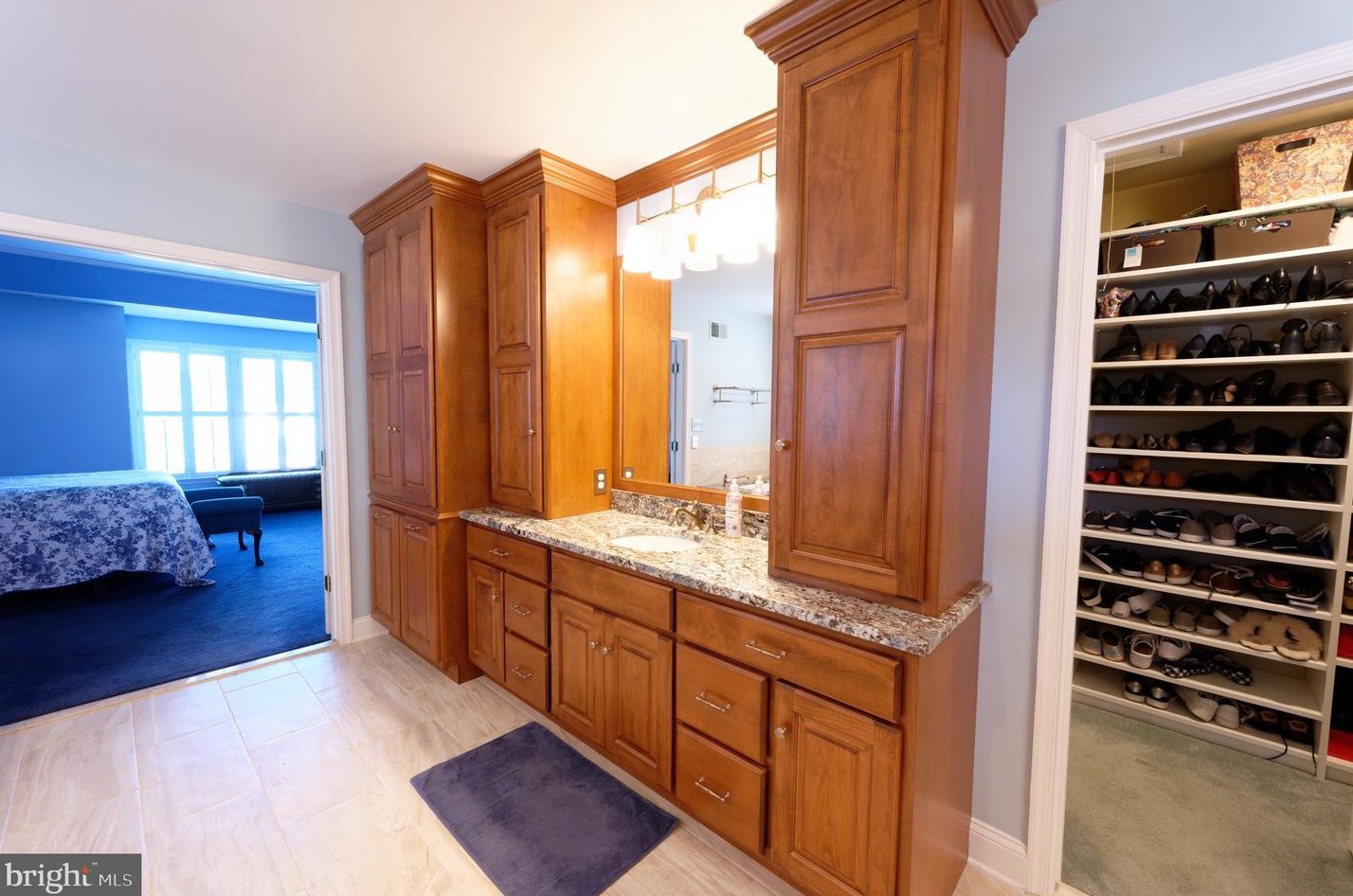 107 Applegate Dr, West Chester PA 19382-5587 exterior