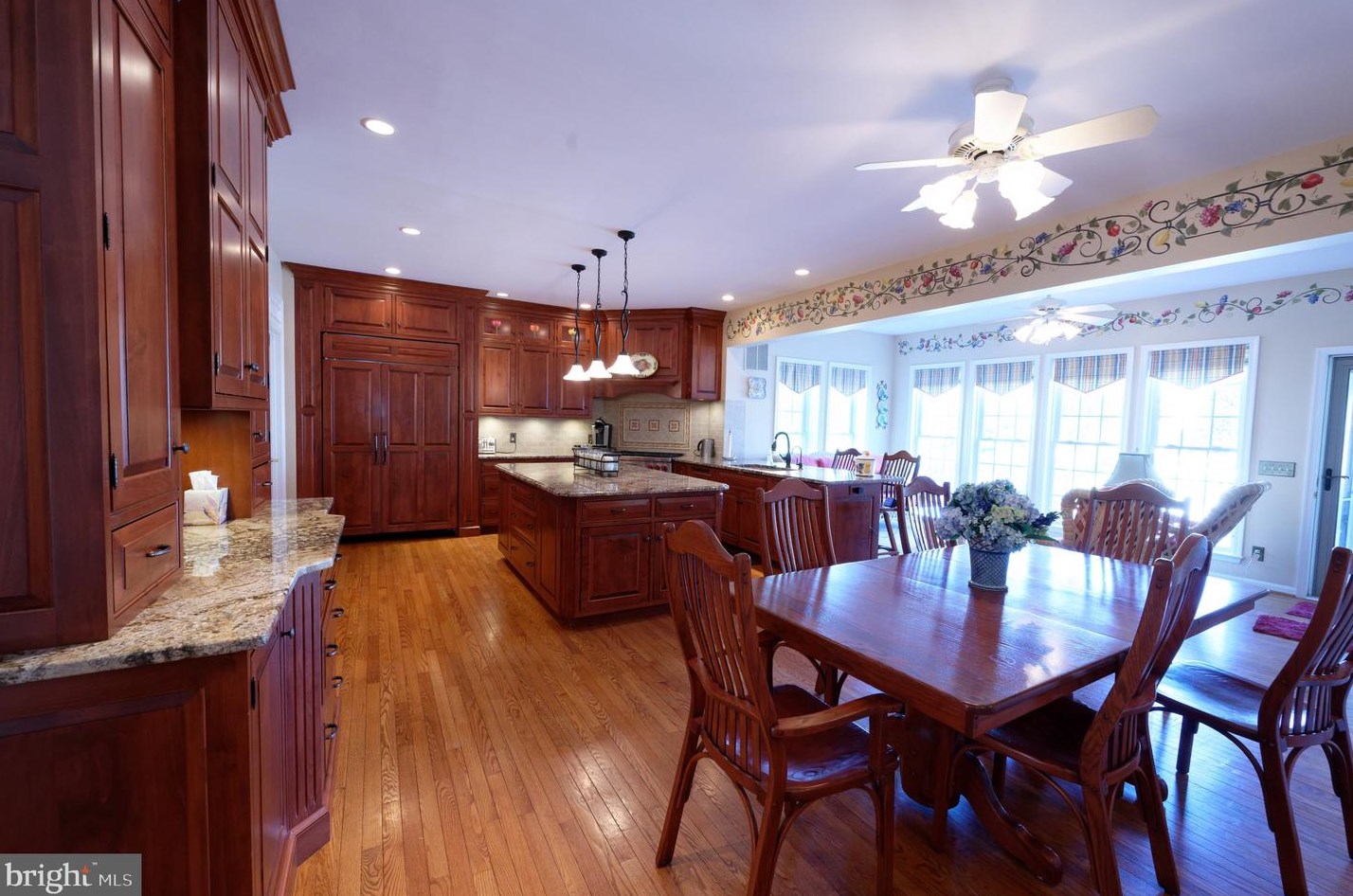 107 Applegate Dr, West Chester PA 19382-5587 exterior