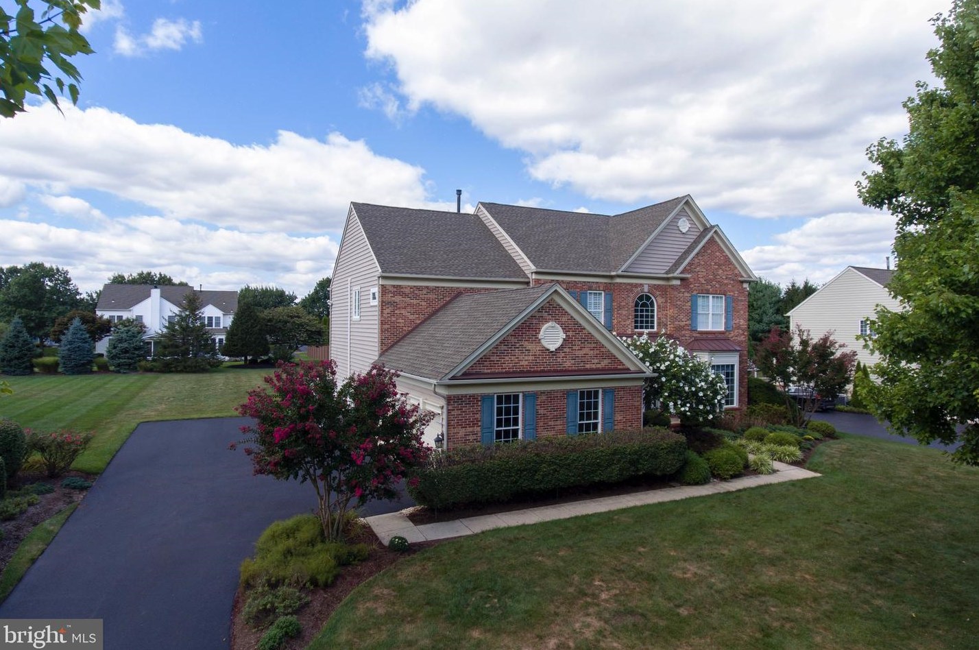 107 Applegate Dr, West Chester, PA 19382-5585