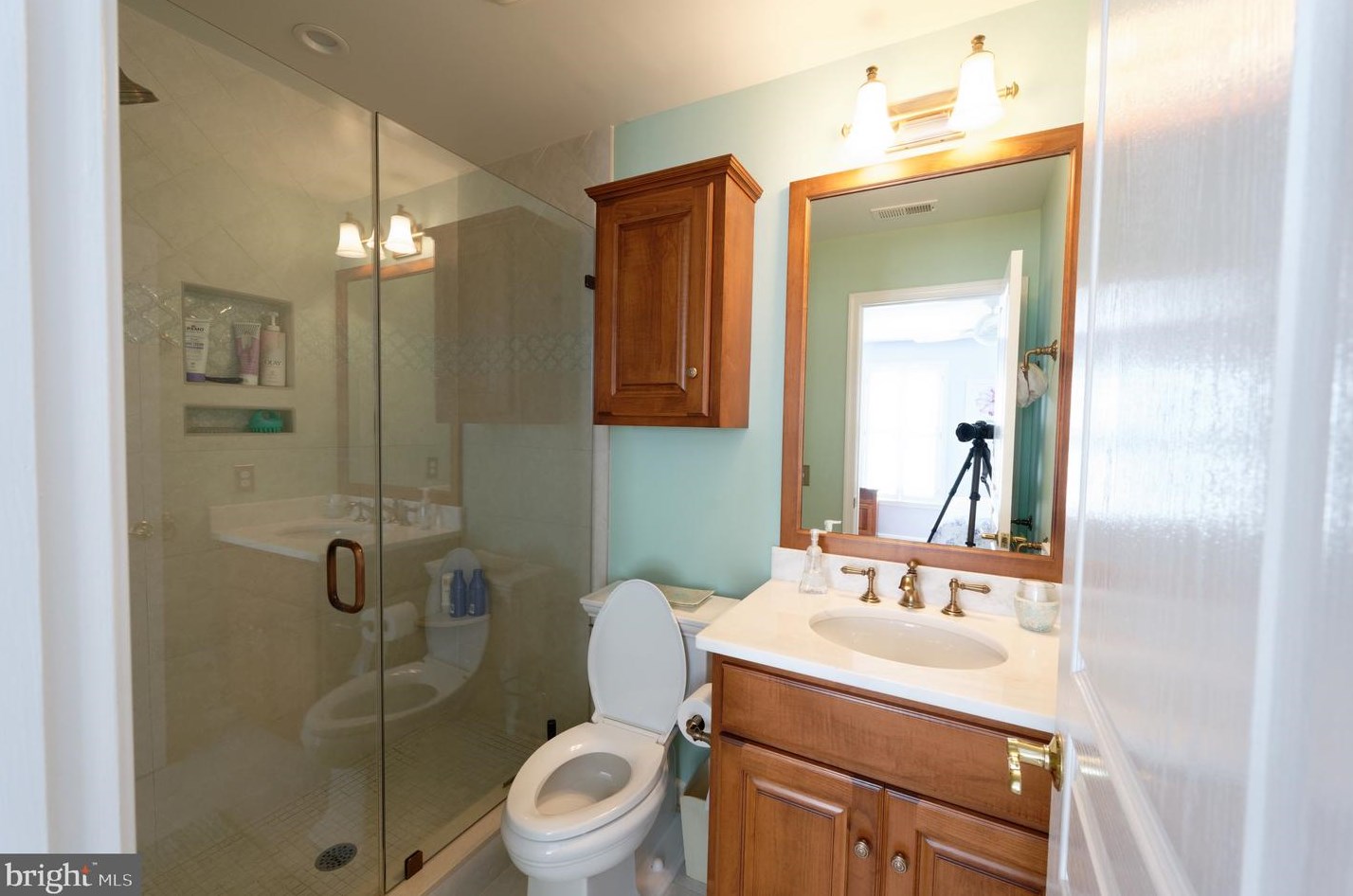 107 Applegate Dr, West Chester PA 19382-5587 exterior