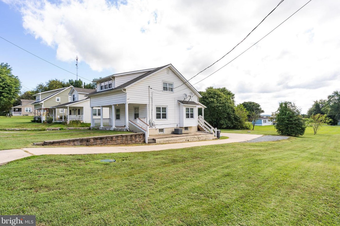 190 Limestone Rd, Oxford, PA 19363-1229