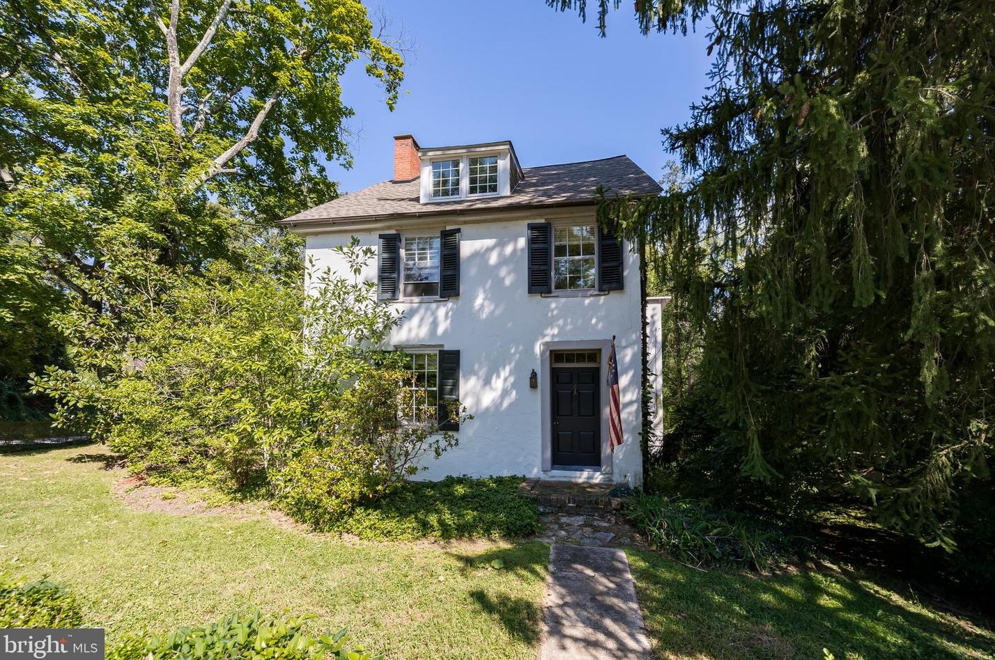 795 Strasburg Rd, West Chester, PA 19382-1935