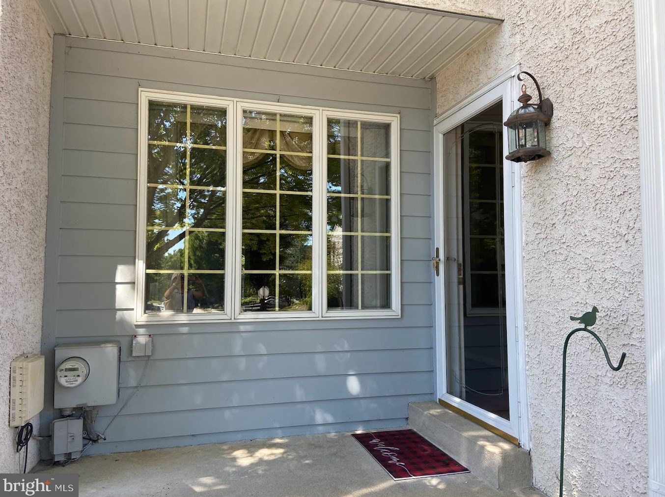567 Pewter Dr, Exton PA  19341-2079 exterior