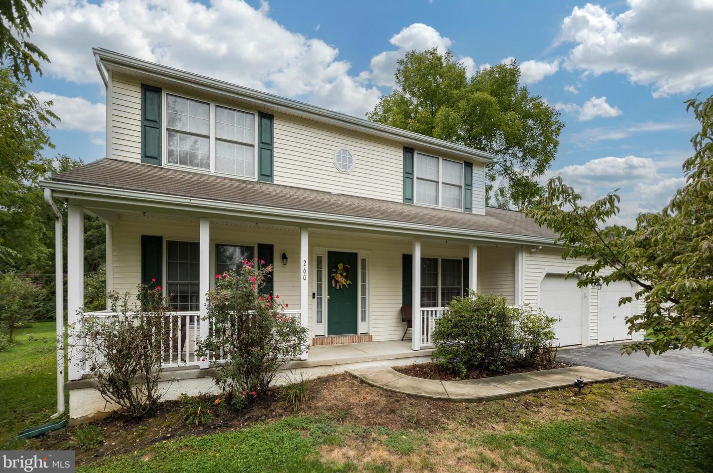 260 Watson Ave, Romansville, PA 19320-2352