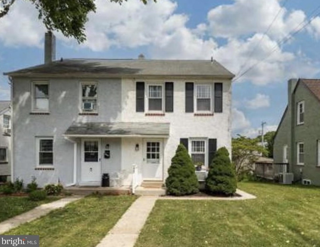 427 W Pennsylvania Ave, Downingtown, PA 19335