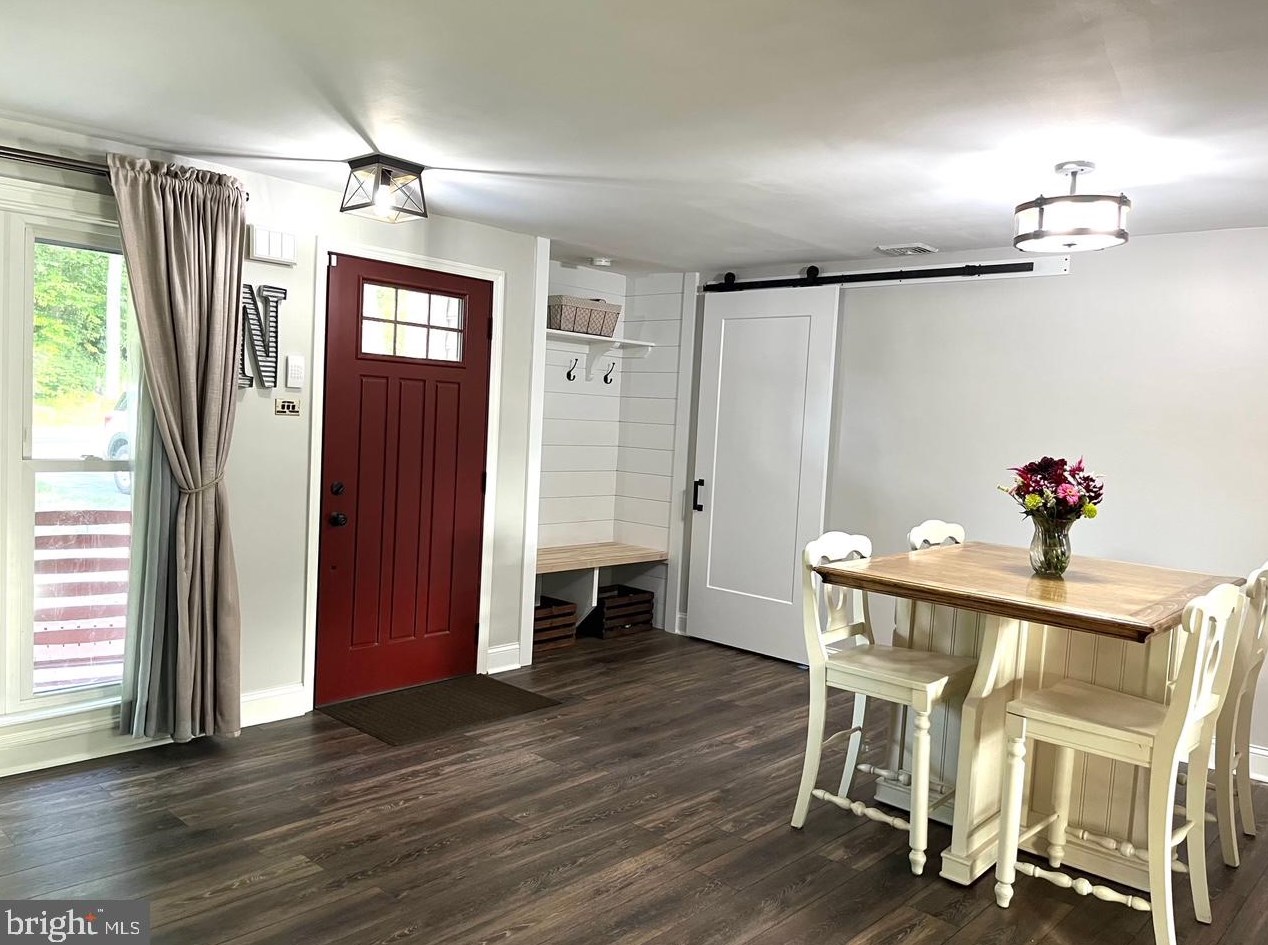 279 Hibernia Rd, Romansville, PA 19320-1286