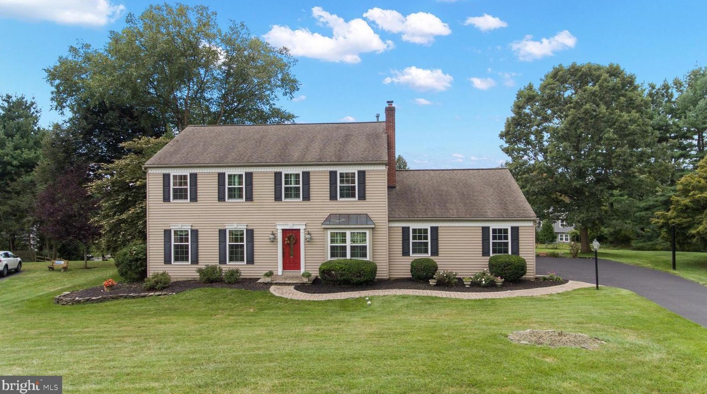 834 Marrones Ct, West Chester, PA 19382-2211
