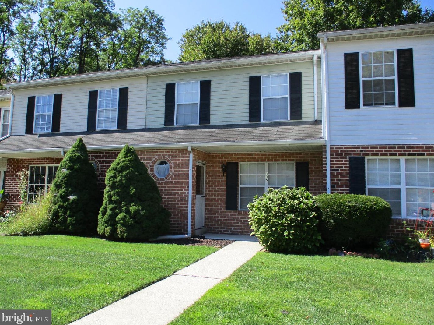 308 Barclay St, Romansville, PA 19320-2369
