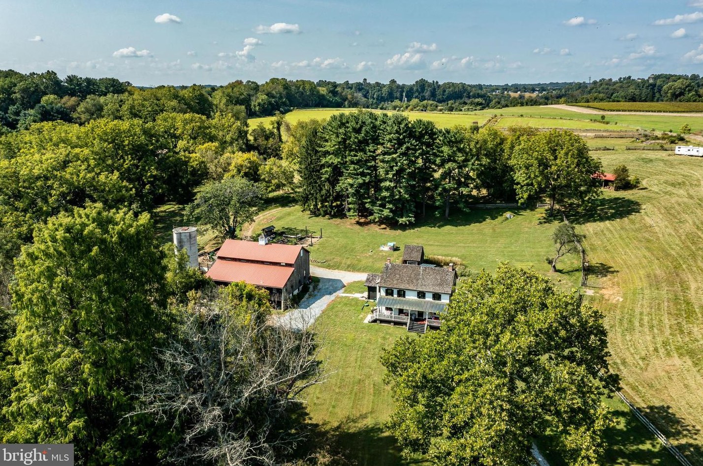 1481 Clayton Rd, West Chester, PA 19382-1741