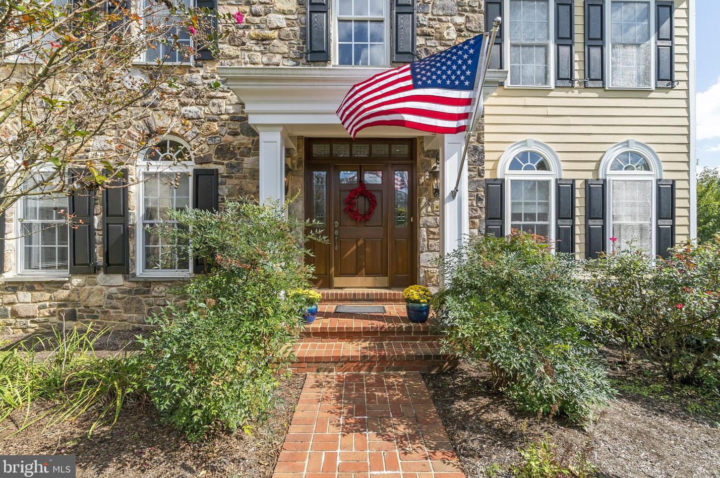 721 Shagbark Dr, West Chester, PA 19382