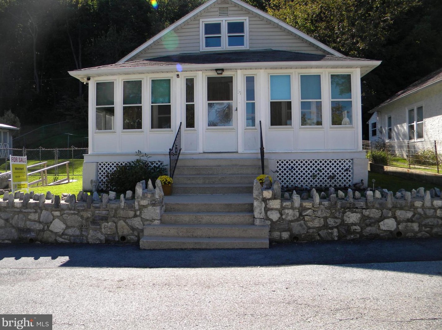 51 Beech St, Romansville, PA 19320-2812