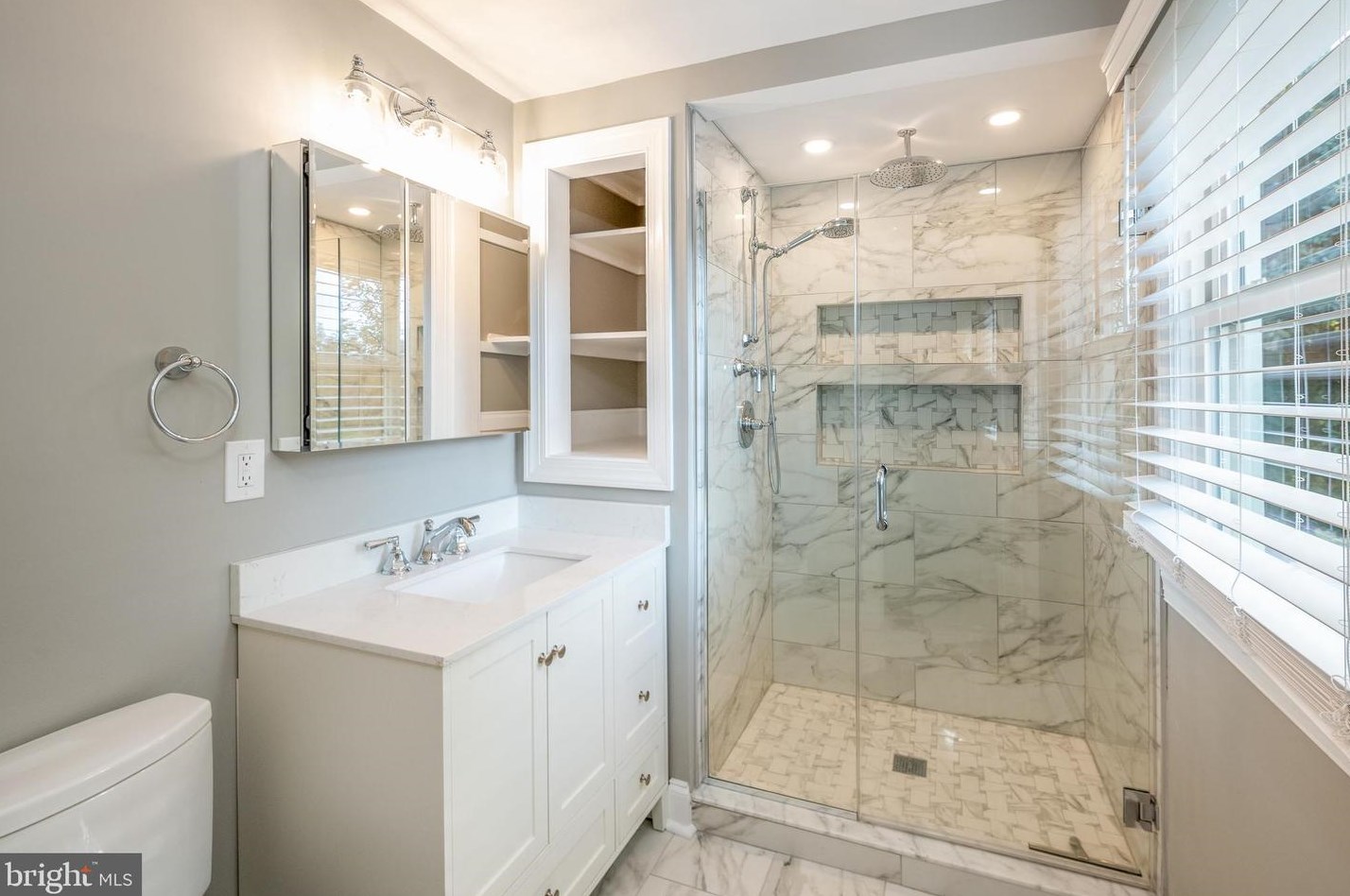 1511 Fox Run Dr, Romansville PA  19320-4725 exterior