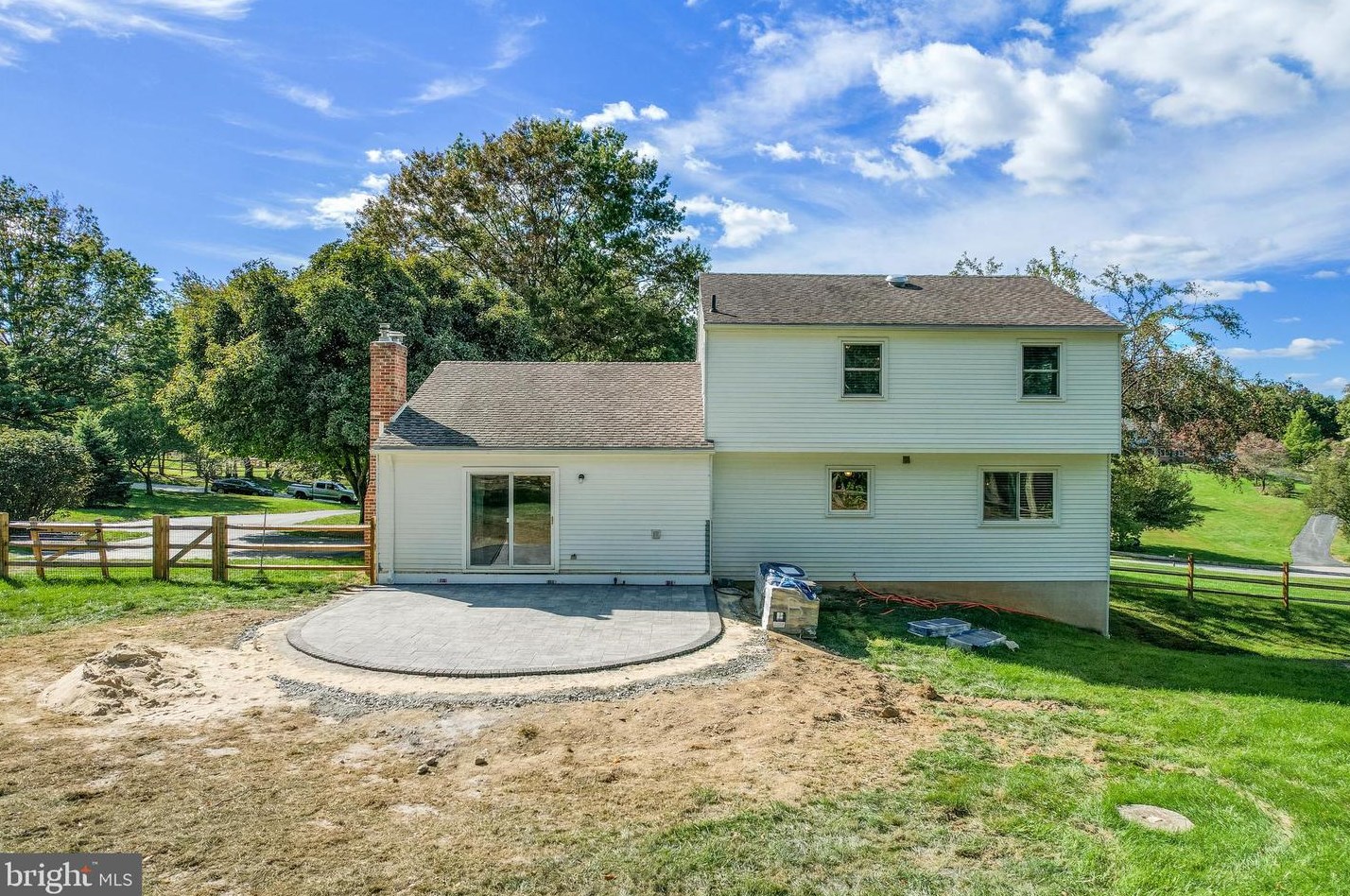 1511 Fox Run Dr, Romansville PA  19320-4725 exterior