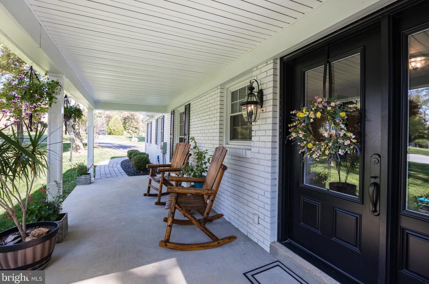 9 Woodmont Ln, Frazer, PA 19355-2839