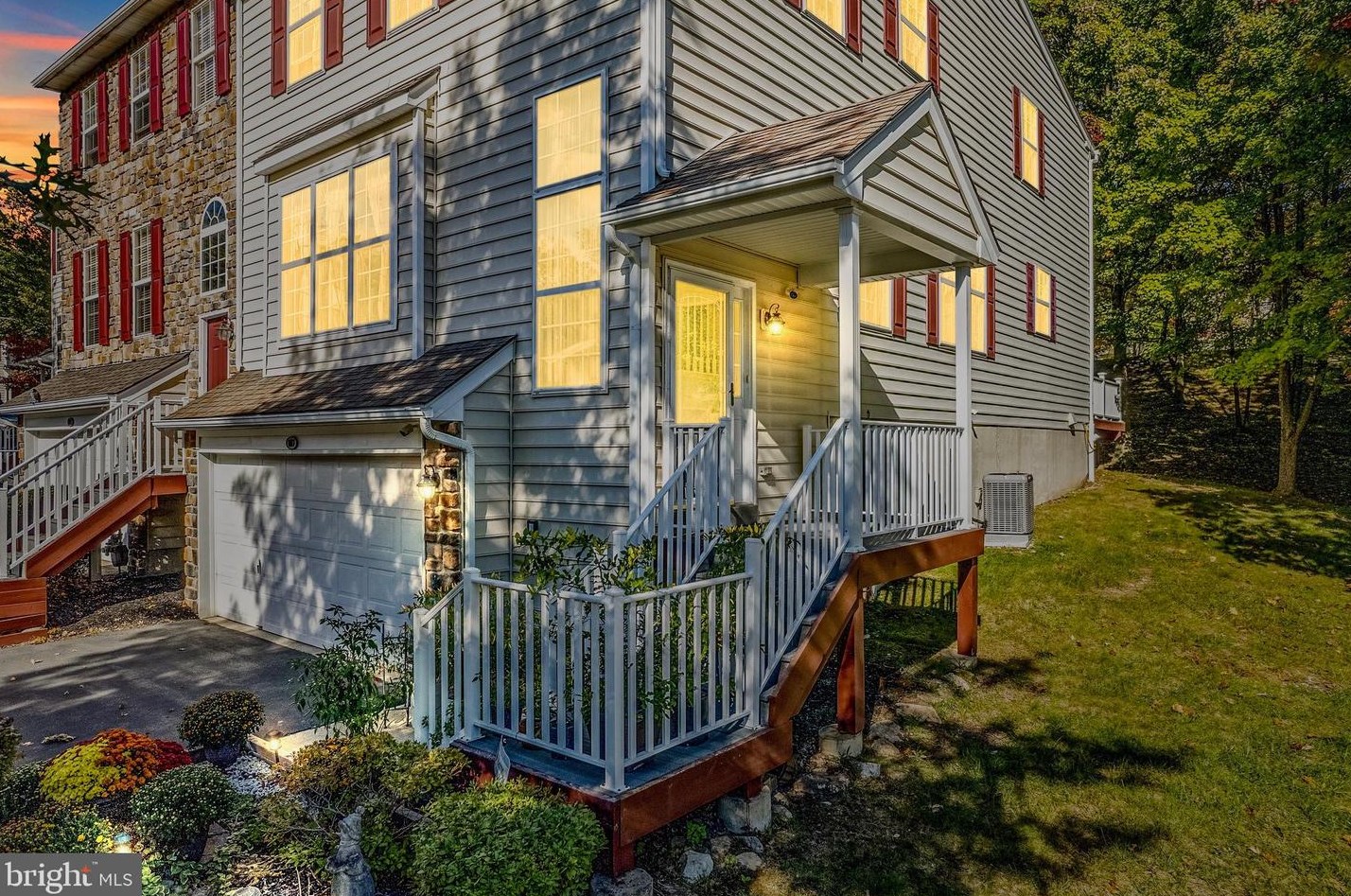 107 Avon Ct, Frazer, PA 19355-8526