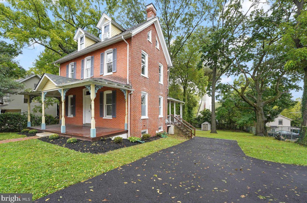 123 N Willow St, Kennett Sq, PA 19348