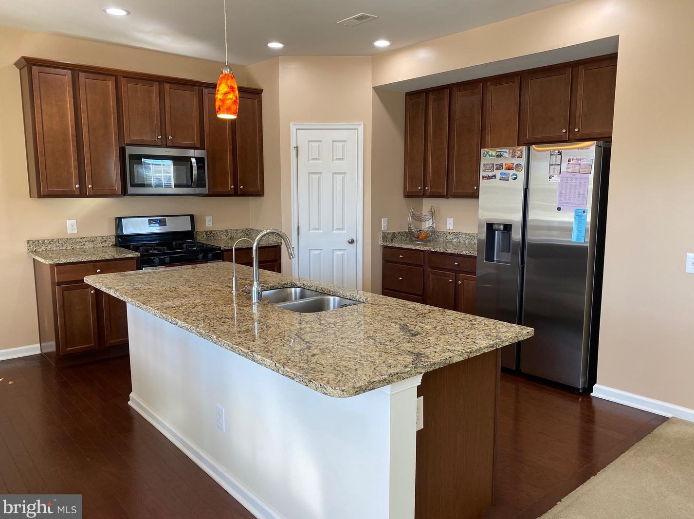 521 Prizer Ct, Downingtown, PA 19335
