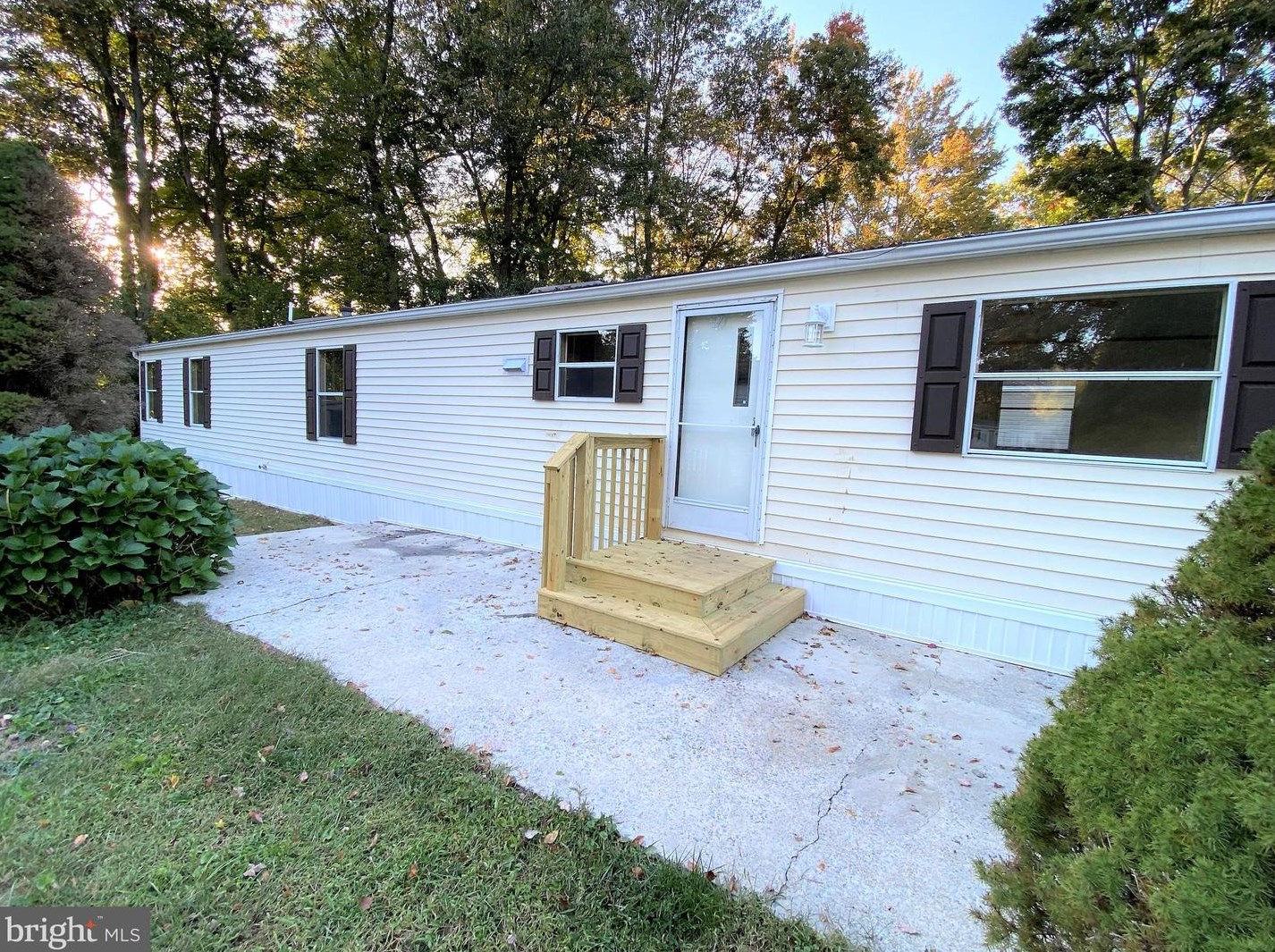 7 Maplewood Dr, Romansville PA  19320-1500 exterior