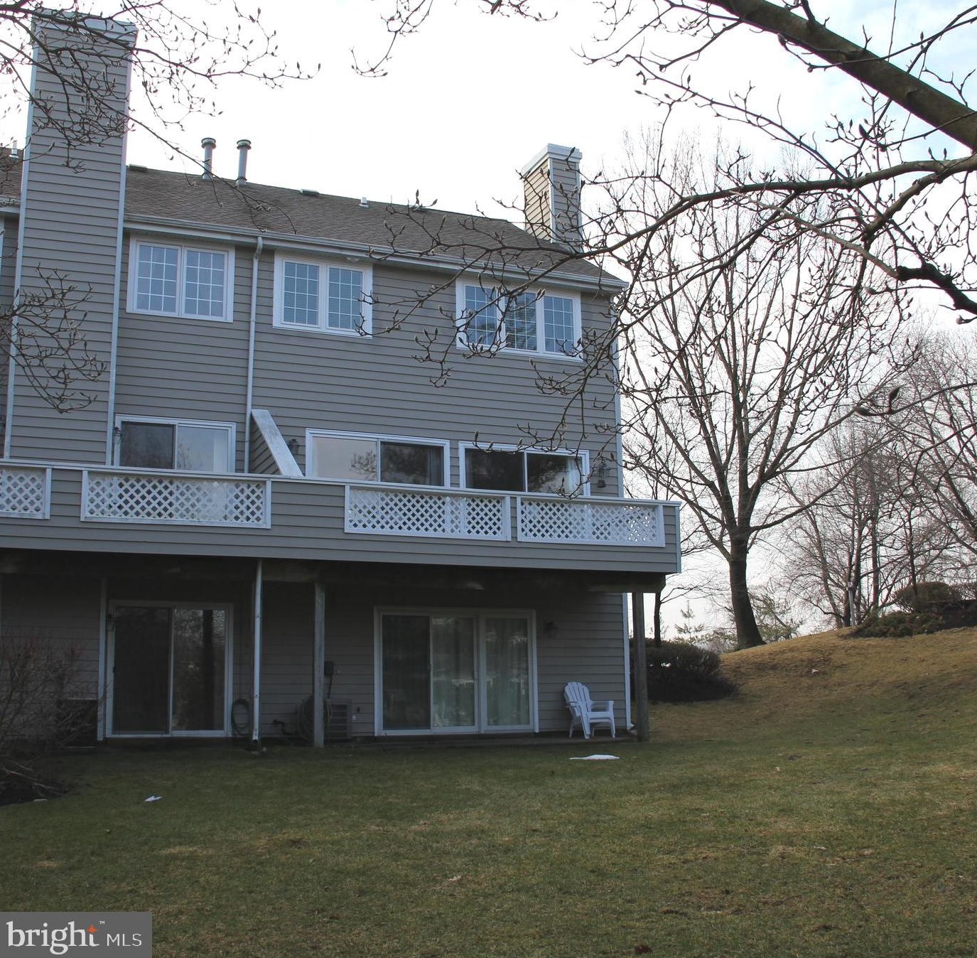 47 Cabot Dr, Wayne, PA