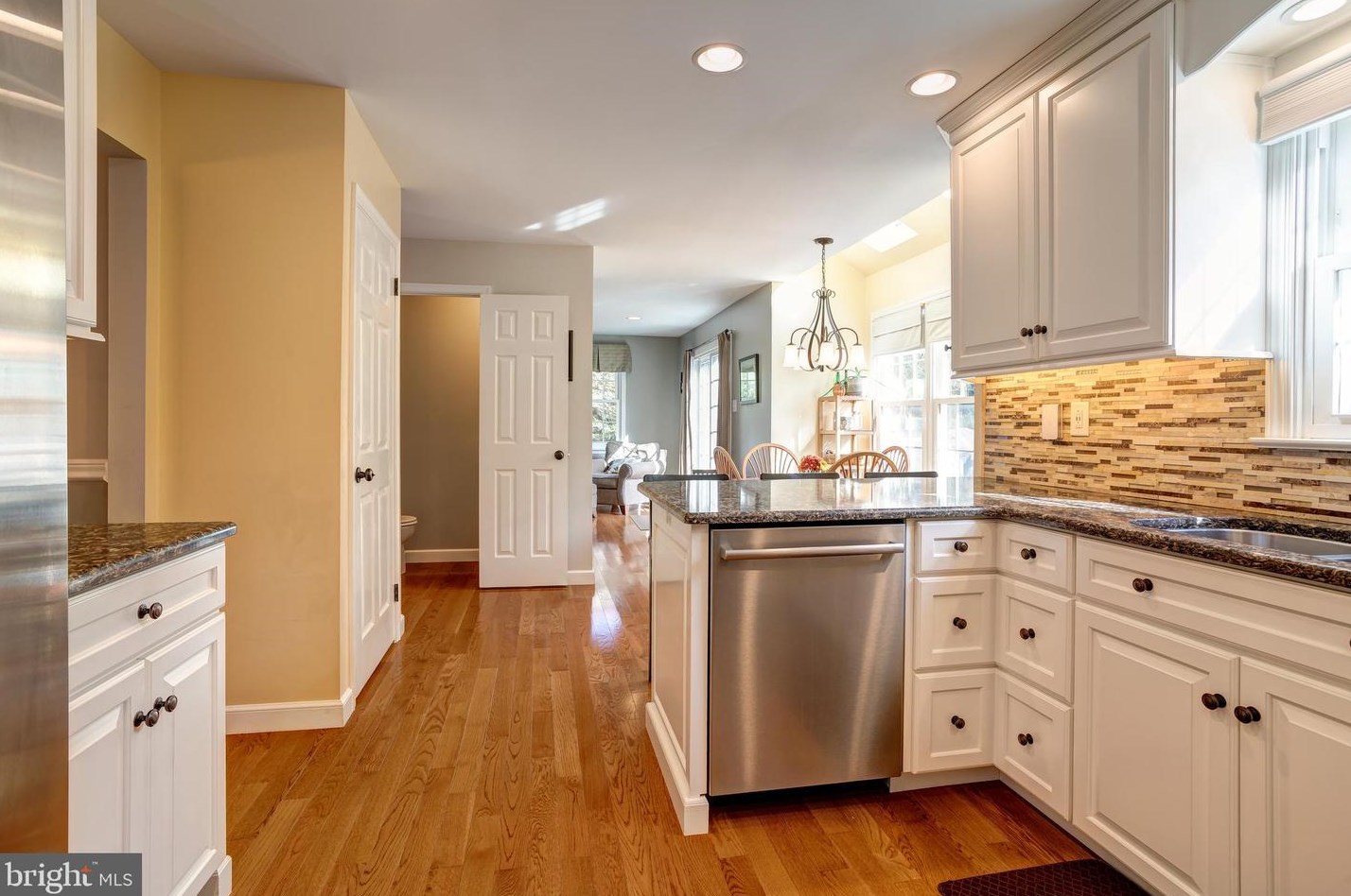 1119 Nobb Hl Dr, West Chester PA 19380-1844 exterior