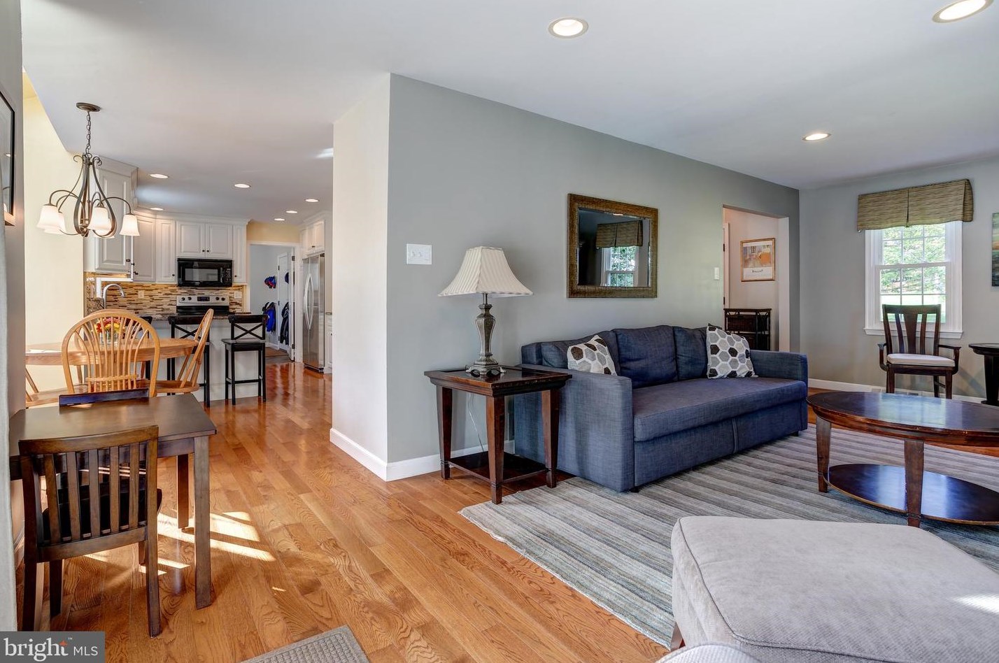 1119 Nobb Hl Dr, West Chester PA 19380-1844 exterior