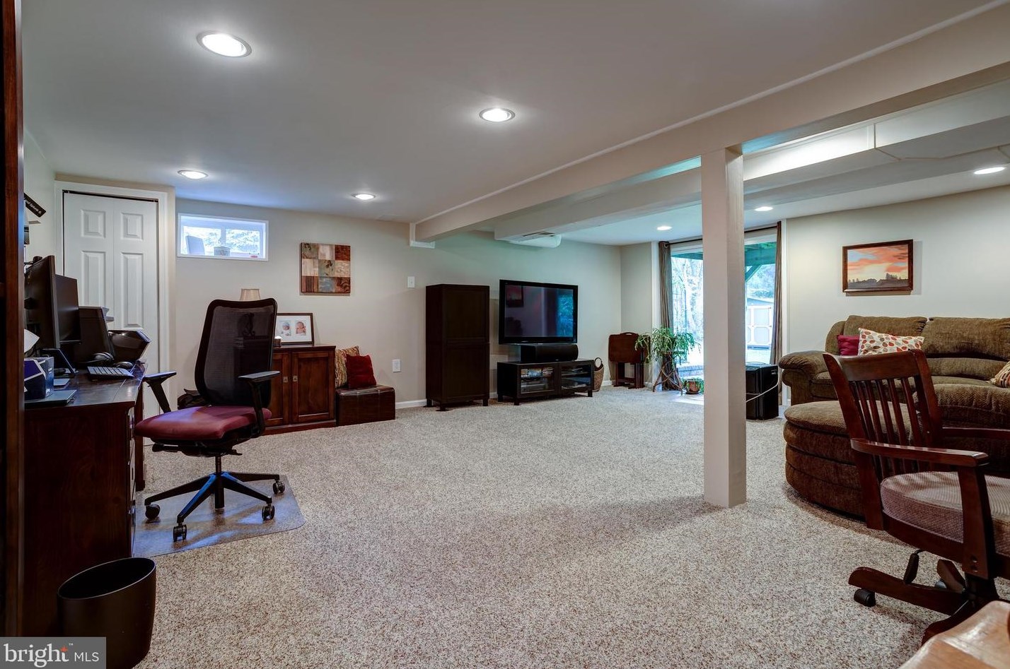 1119 Nobb Hl Dr, West Chester PA 19380-1844 exterior