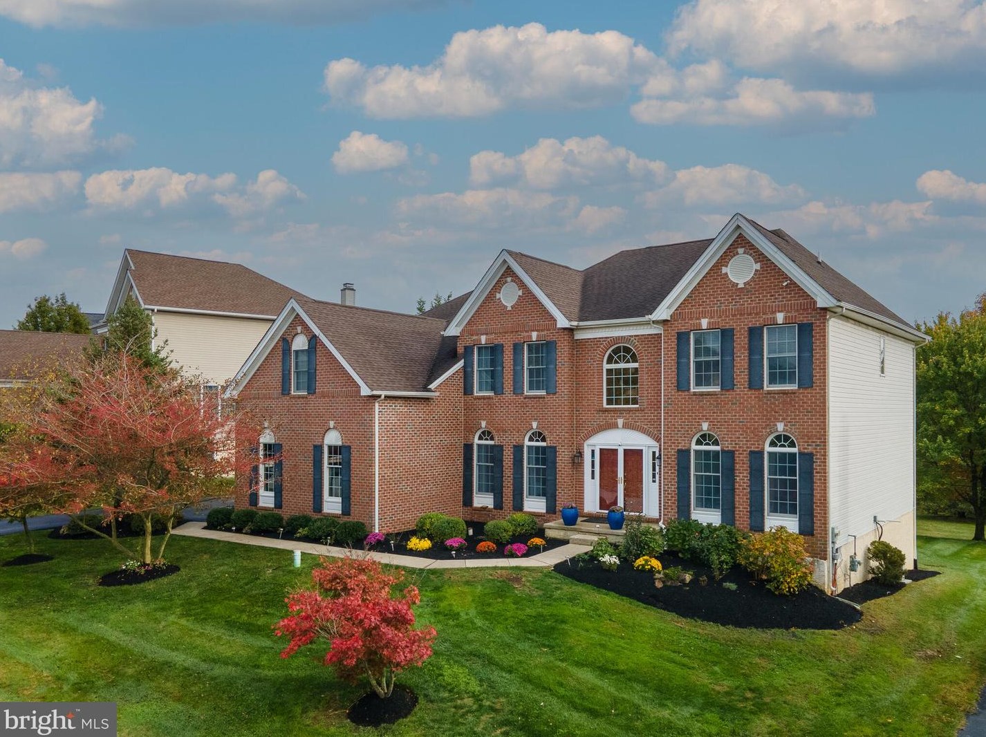 417 Prescott Dr, Chester Springs, PA 19425-3676