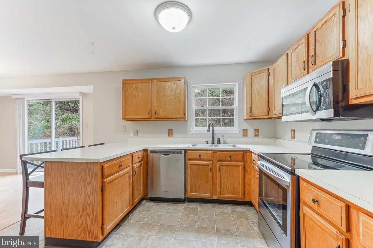 301 Revere Ct, Romansville PA  19320-5923 exterior