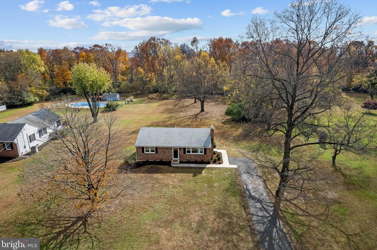 1366 Crestmont Dr, Downingtown, PA 19335