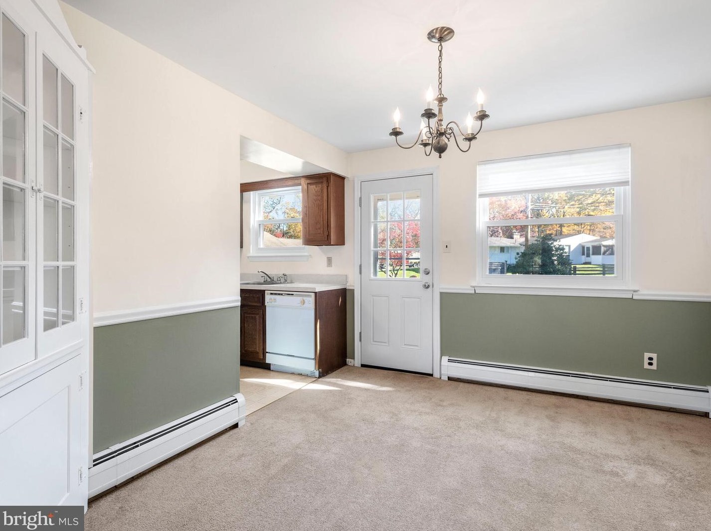 315 Oak Ln, Exton PA  19341-2129 exterior