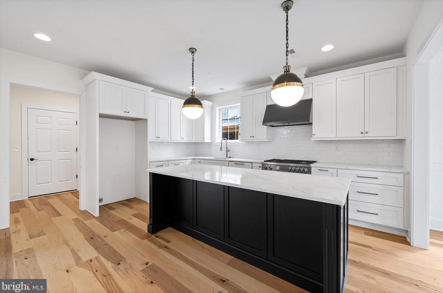 22 Branch Ave, Berwyn, PA 19312